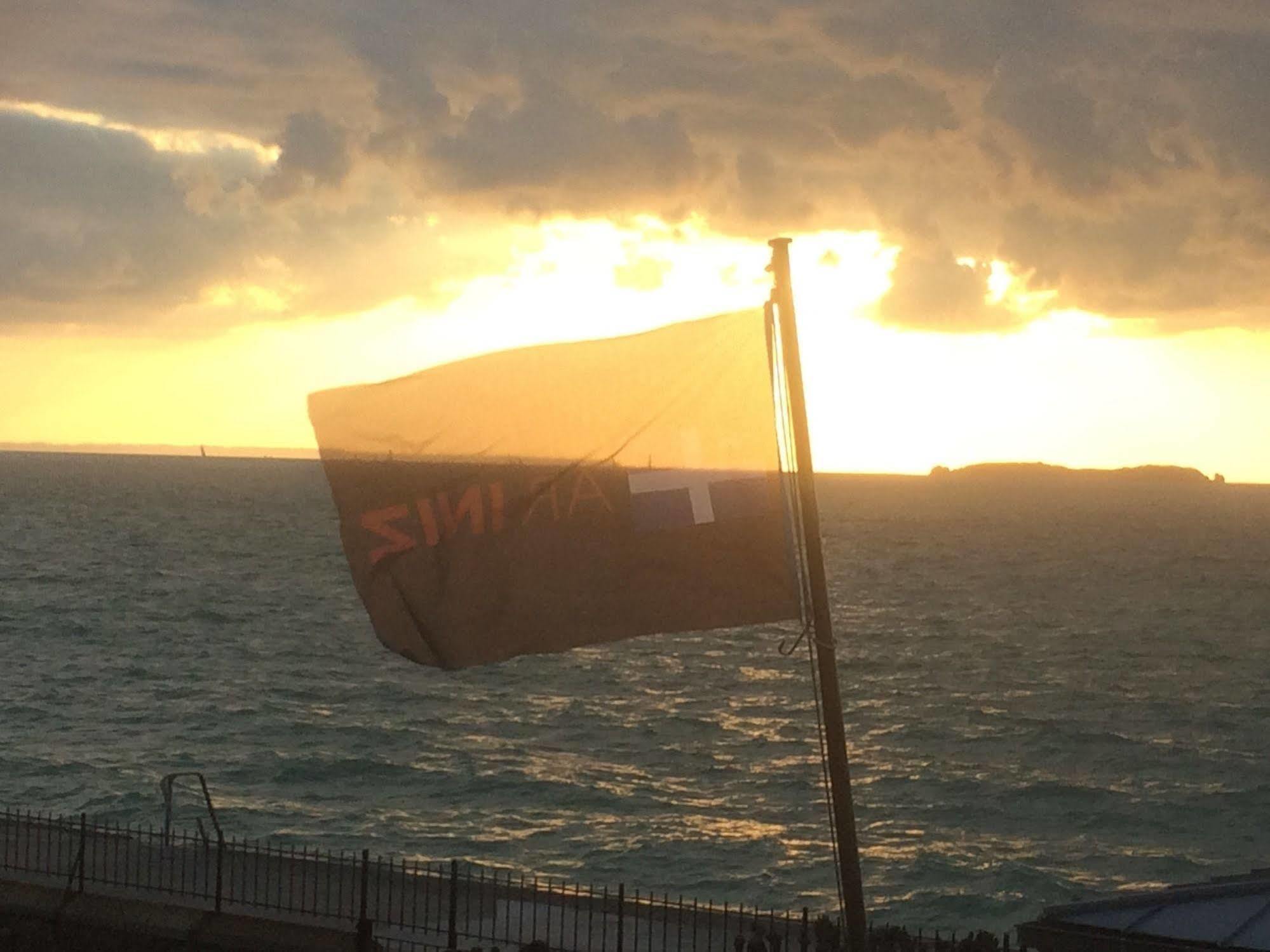 Hotel Ar Iniz Saint-Malo Kültér fotó
