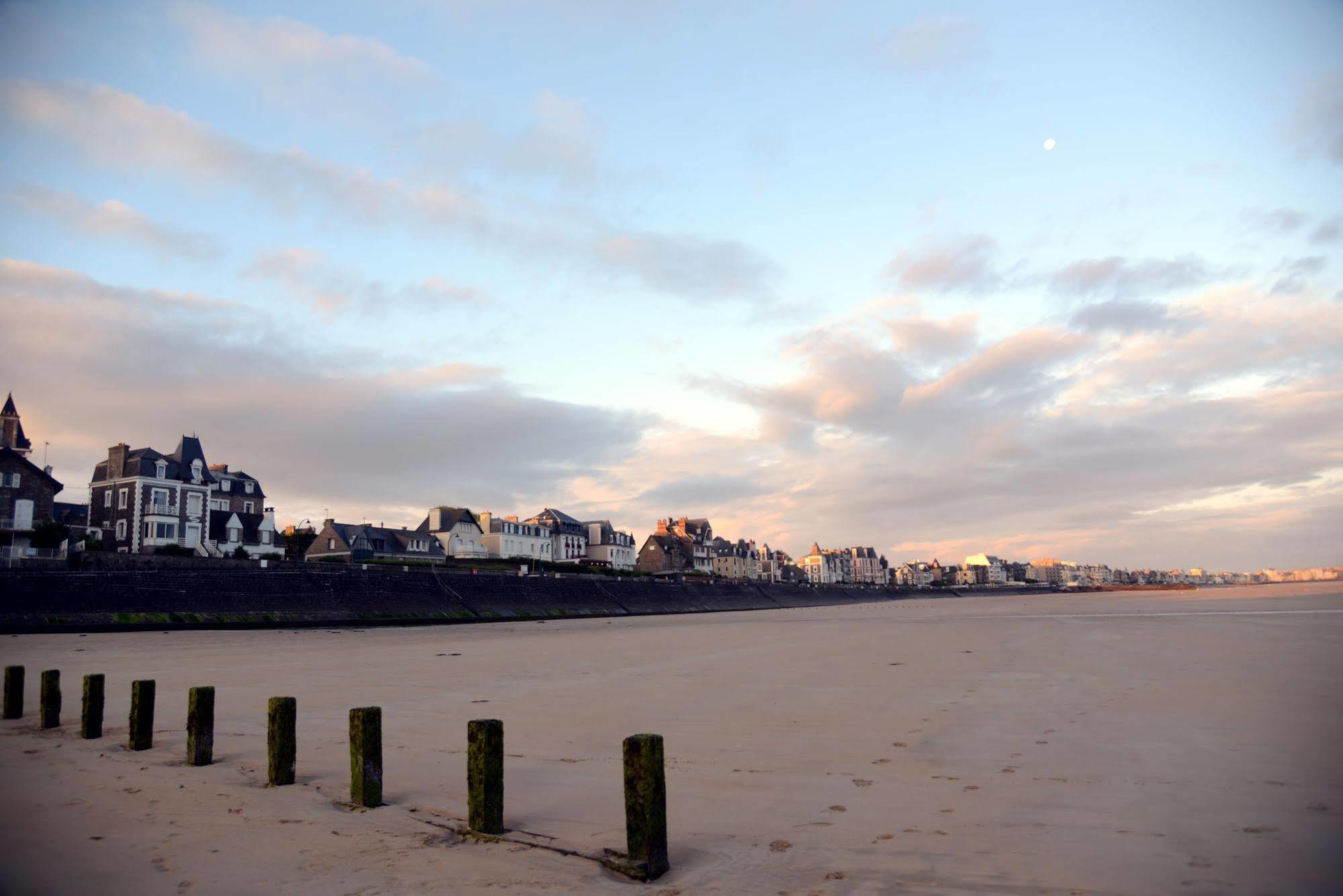 Hotel Ar Iniz Saint-Malo Kültér fotó